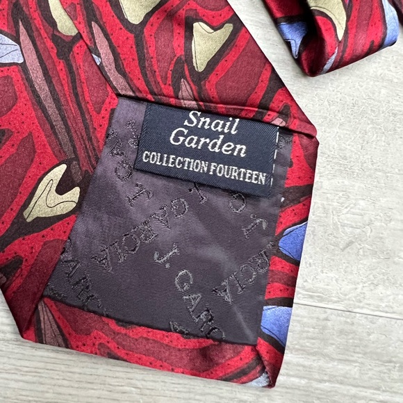 J. Garcia SNAIL GARDEN Red Pattern Silk Tie - Picture 4 of 5